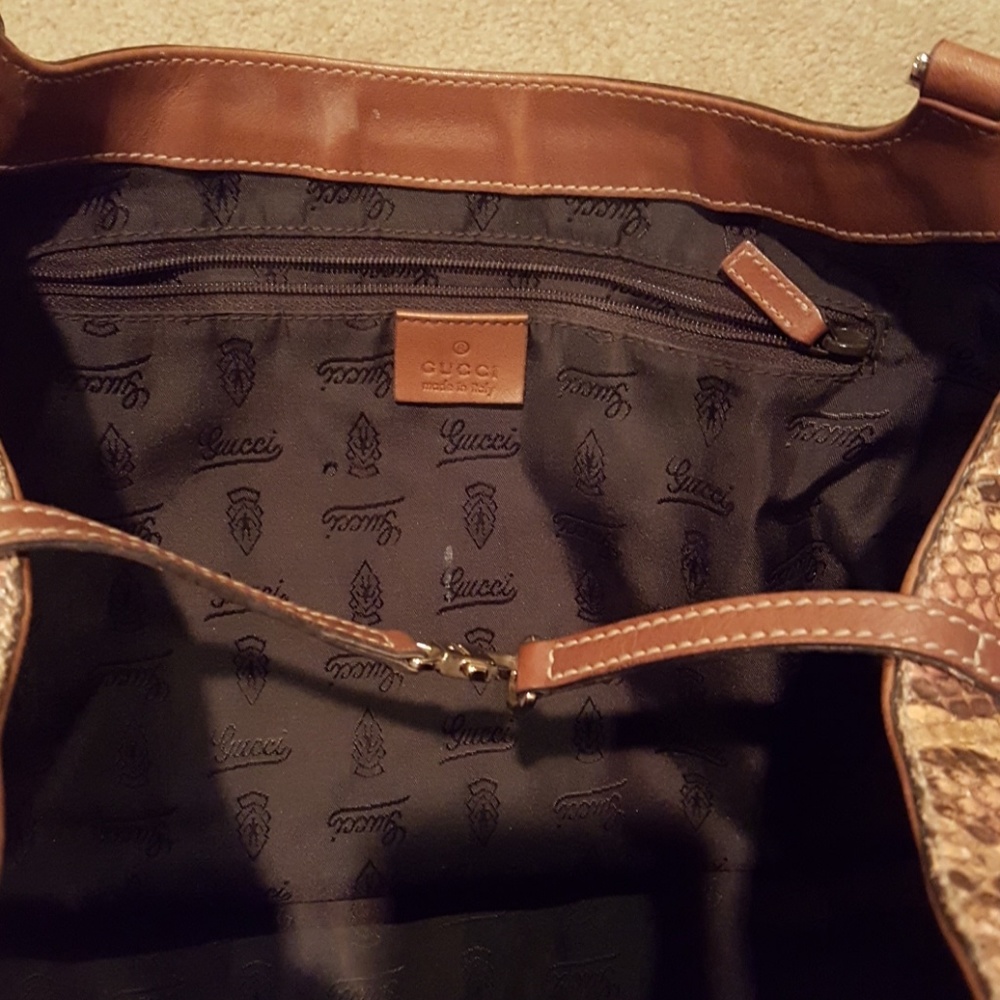 Authentic Gucci Tote. Python. - image 4